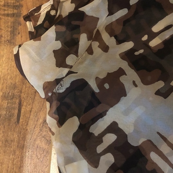 diane von Furstenberg DVF Silk Printed Blouse - Picture 16 of 16